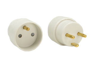 DENMARK, EUROPEAN "SCHUKO" 13 AMP/16 AMP-250 VOLT, (DE1-13P) PLUG ADAPTER, SHUTTERED CONTACTS, 2 POLE-3 WIRE GROUNDING (2P+E). GREY. 

<br><font color="yellow">Notes: </font> 
<br><font color="yellow">*</font> Connects European CEE 7/7 "Schuko" (EU1-16P) plugs, French / Belgium (FR1-16P) plugs to Denmark (DE1-13R) power outlets.
<br><font color="yellow">*</font> Scroll down to view additional related products.

