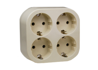 EUROPEAN SCHUKO CEE 7/3 TYPE F (EU1-16R) 16 AMPERE-250 VOLT QUAD OUTLET, SURFACE MOUNT, 2 POLE-3 WIRE GROUNDING (2P+E). IVORY.

<br><font color="yellow">Notes: </font> 
 
<br><font color="yellow">*</font> Base plate # 0004-060 included with 70118. Use base plate when mounting on European wall boxes or metal panels.
<br><font color="yellow">*</font> Base plate has cord grip feature that allows # 70118 to be used as a four outlet "quad" extension cord.
<BR><font color="yellow">*</font> View 0004-060 base plate. <a href="https://internationalconfig.com/icc6.asp?item=0004-060" style="text-decoration: none"> [ Base Plate ]</a> 

<br><font color="yellow">*</font> European Schuko connectors, plugs, inlets, outlets, GFCI/RCD sockets, power strips, power cords, plug adapters listed below in related products. Scroll down to view.

