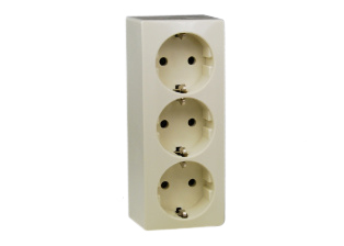 EUROPEAN SCHUKO CEE 7/3 TYPE F (EU1-16R) 16 AMPERE-250 VOLT SURFACE MOUNT TRIPLE OUTLET, 2POLE-3 WIRE GROUNDING (2P+E). IVORY.

<br><font color="yellow">Notes: </font> 
<br><font color="yellow">*</font> Use #1493-008 base plate when mounting to metal panels.
<br><font color="yellow">*</font> European Schuko connectors, plugs, inlets, outlets, GFCI/RCD sockets, power strips, power cords, plug adapters listed below in related products. Scroll down to view.