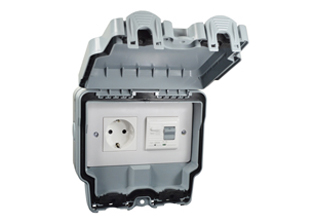 WEATHERPROOF IP66 RATED <font color="yellow"> GFCI (RCBO/RCD) </font> EUROPEAN (SCHUKO) OUTLET, 16 AMPERE-230 VOLT, 50/60 Hz, <font color="yellow">10mA TRIP</font>, CEE 7/3 TYPE F SOCKET (EU1-16R), SHUTTERED CONTACTS, TEST / RESET BUTTON, INDICATOR LIGHT, SURFACE MOUNT ENCLOSURE BOX (IP66 RATED (COVER CLOSED), LOCKABLE COVER (<font color="yellow">**</font>), 20mm KNOCKOUTS, "EARTH" GROUNDING TERMINALS, 2 POLE-3 WIRE GROUNDING (2P+E). GRAY.

<BR><font color="yellow">Notes:</font>
<BR><font color="yellow">*</font> Downstream outlets can be protected. Use on single phase 230 volt circuits only.
<BR><font color="yellow">*</font> Latched RCD, No reset after power failure. 
<BR><font color="yellow">*</font> Enclosure: UV stabilized PC, Operational temp = -5�C to +40�C.
<BR><font color="yellow">**</font> WP cover lockable, accepts down angle plugs (not all plug variations).
<BR><font color="yellow">*</font> GFCI (RCBO/RCD) outlets are available for all countries. Contact us.  

 