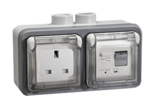 BRITISH, UNITED KINGDOM (BS 1363), SAUDIA ARABIA (SASO 2203) 13 AMPERE-230 VOLT <font color="yellow">GFCI (RCBO/RCD)</font> OUTLET, TYPE G (UK1-13R, SA1-13R), 50/60 Hz, (<font color="yellow"> (30mA TRIP)</font>, SHUTTERED CONTACTS, WEATHERPROOF, IP55 RATED, HORIZONTAL SURFACE MOUNT WALL BOX, (<font color="yellow">**</font>) M20 HUB TYPE CABLE ENTRIES, CLEAR LIFT LID COVERS, 2 POLE-3 WIRE GROUNDING (2P+E). GRAY. 

<BR><font color="yellow">Notes:</font>
<BR><font color="yellow">**</font> M20 adapter #01614 available. Converts M20 to 1/2 inch National Pipe Thread (NPT). 
<BR><font color="yellow">*</font> Downstream outlets can be protected. Use on single phase 230 volt circuits only.
<BR><font color="yellow">*</font> Latched RCD, No reset after power failure. RCBO (single pole + neutral) provides over current protection.
<BR><font color="yellow">*</font> Screw terminal torque = 0.08Nm. Operating temp. = -5�C to +40�C. 
<BR><font color="yellow">*</font> Weatherproof IP66 rated outlets listed below. Scroll down to view.
<BR><font color="yellow">*</font> GFCI (RCBO/RCD) outlets are available for all countries. Contact us.  
